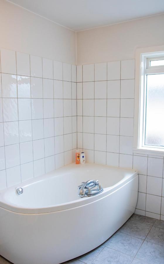 Embassy Villa Reykjavik Bagian luar foto